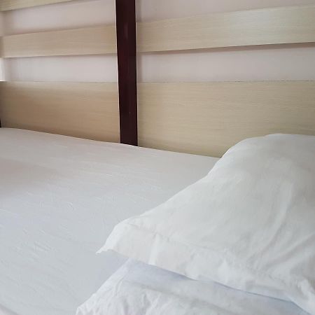 Happy Hostel Vn (Adults Only) Bandar Ho Chi Minh Luaran gambar